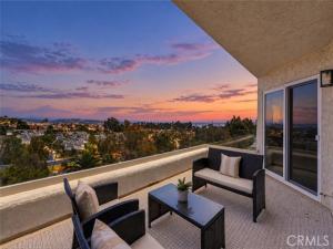MLS #OC26211978 image #0