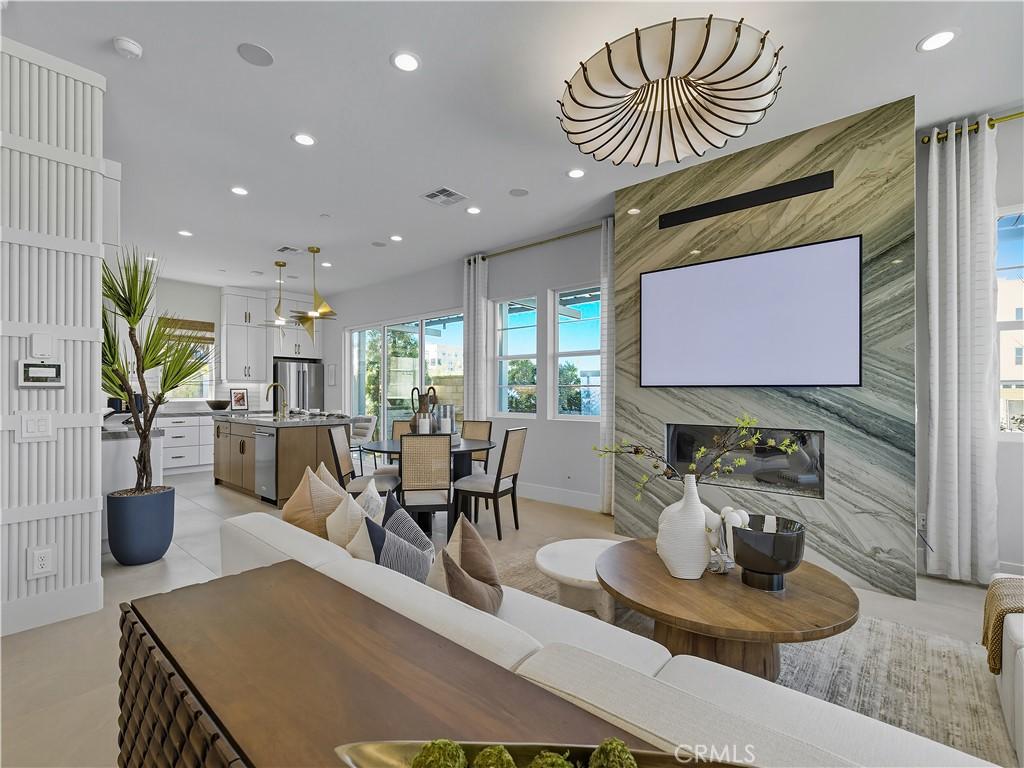 MLS #OC26163896 image #0
