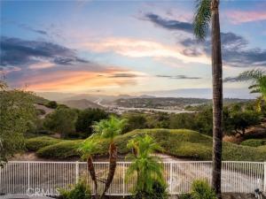 MLS #OC26212095 image #0