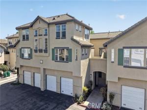 MLS #OC26212325 image #0