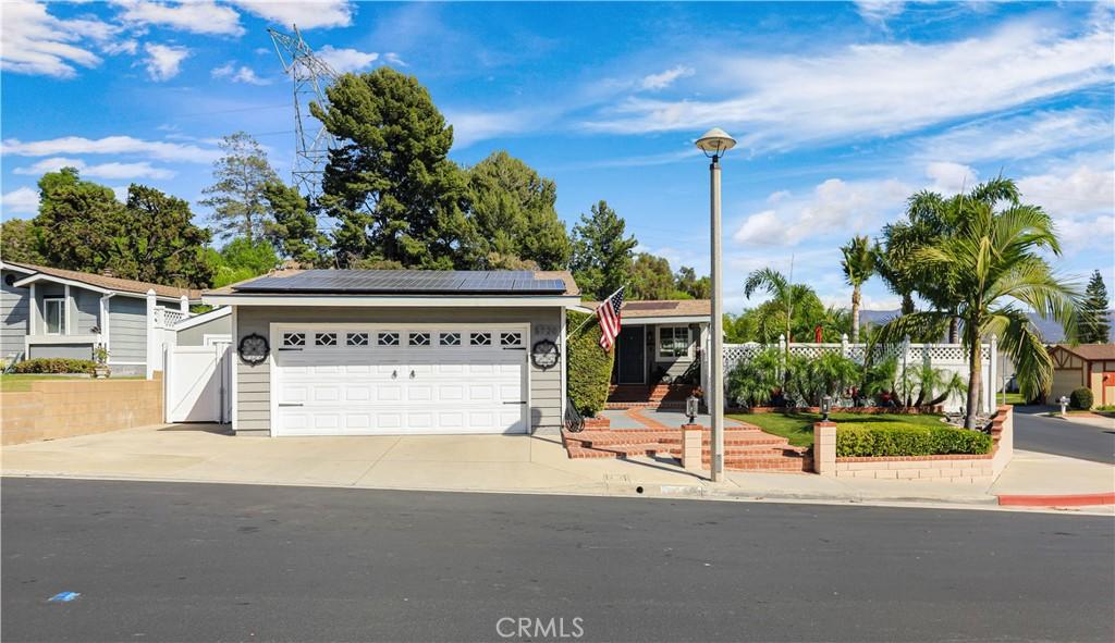 MLS #OC26212332 image #0