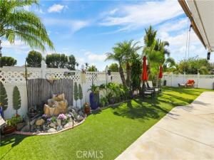 MLS #OC26212332 image #0