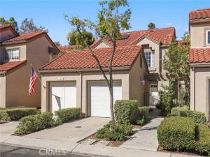 MLS #OC26212374 image #0