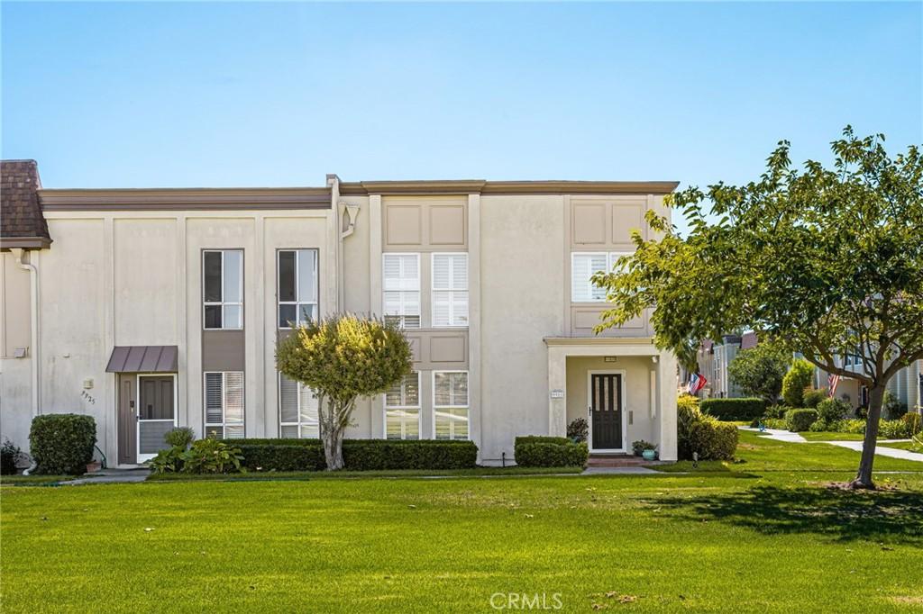 MLS #OC26212424 image #0