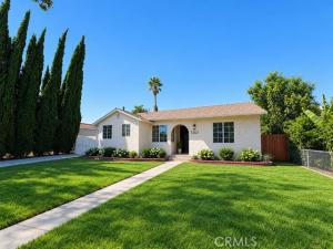 MLS #OC26212651 image #0
