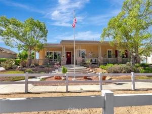 MLS #OC26212772 image #0