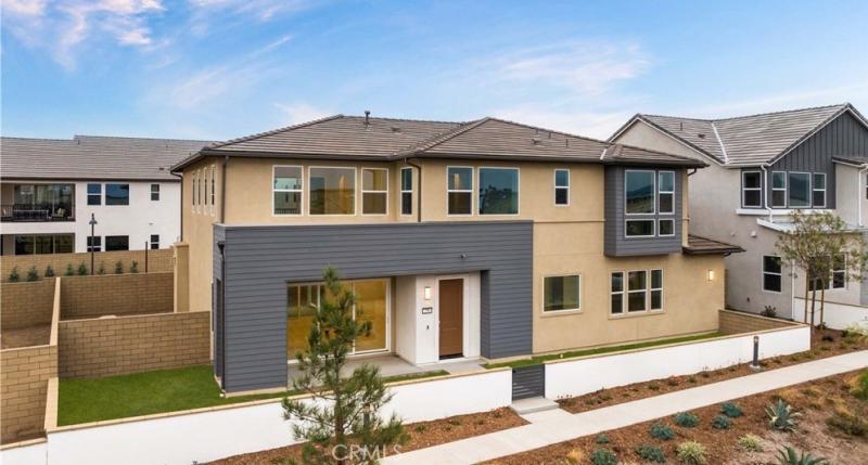 MLS #OC26212873 image #0