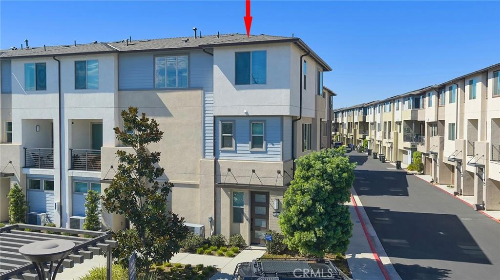 MLS #OC26212934 image #0
