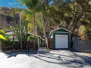 MLS #OC26212993 image #0