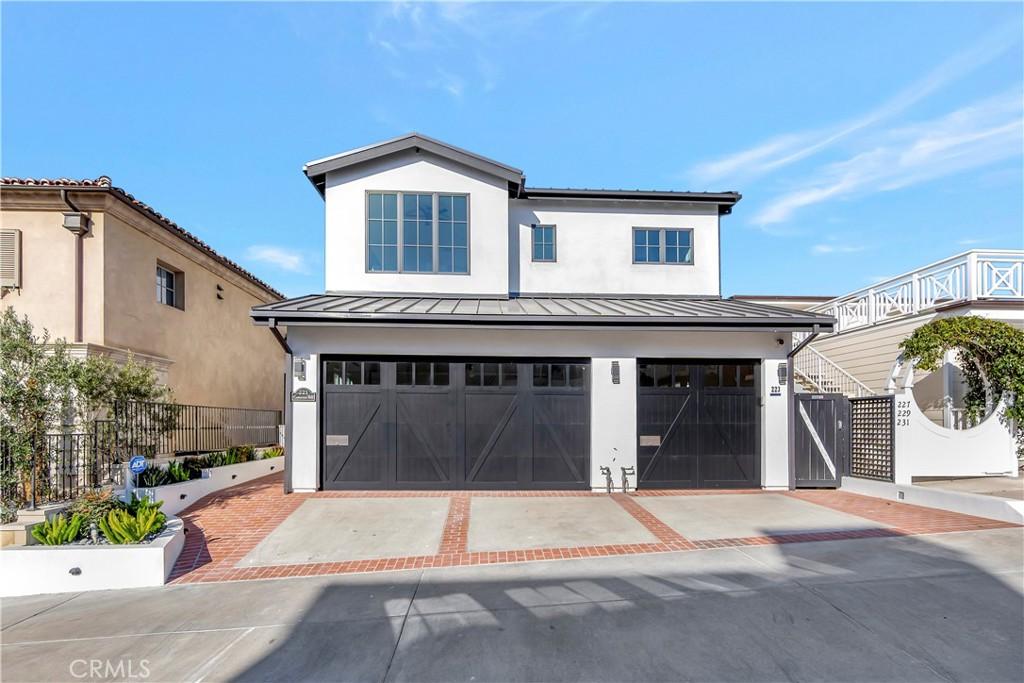 MLS #OC26213008 image #0