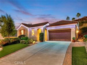 MLS #OC26213130 image #0