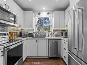 MLS #OC26213189 image #0