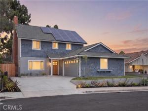MLS #OC26213218 image #0