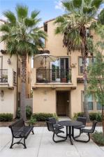MLS #OC26213354 image #0