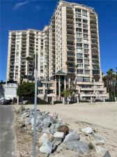 MLS #OC26213360 image #0