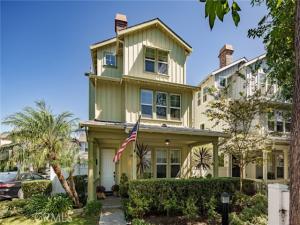 MLS #OC26213451 image #0
