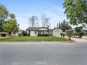 MLS #OC26213527 image #0