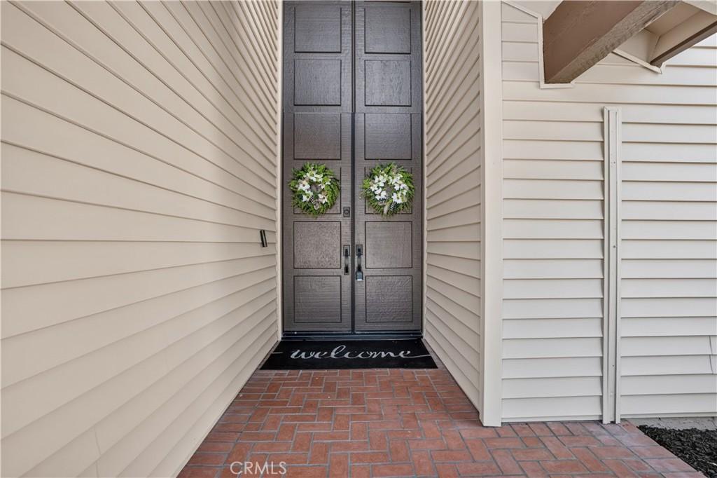 MLS #OC26213775 image #0
