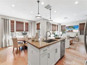 MLS #OC26213791 image #0