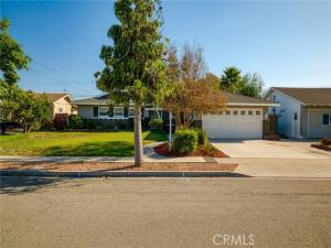 MLS #OC26213946 image #0