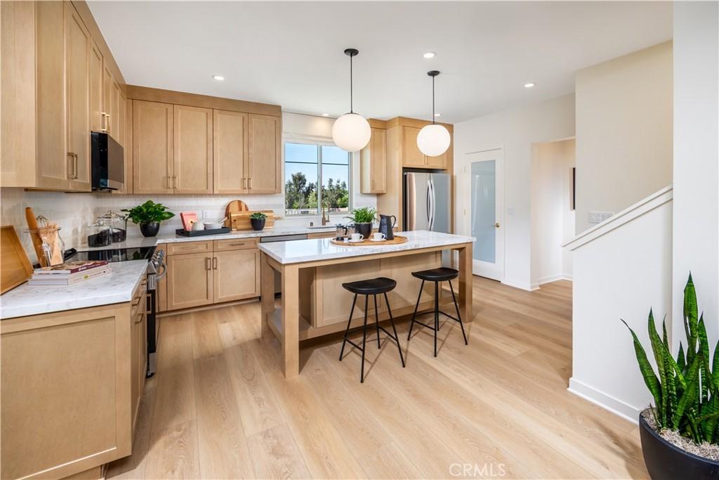 MLS #OC26213981 image #0