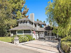 MLS #OC26214645 image #0