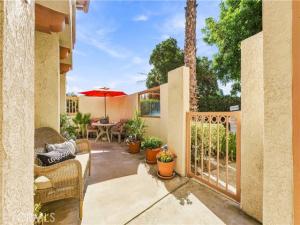MLS #OC26214751 image #0