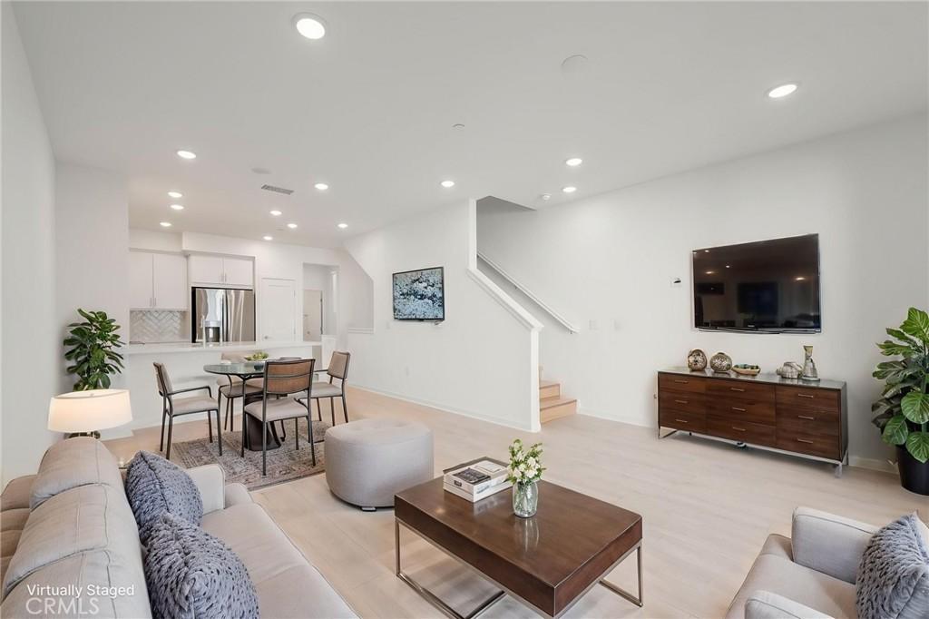 MLS #OC26214896 image #0