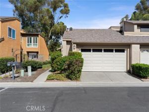 MLS #OC26215477 image #0