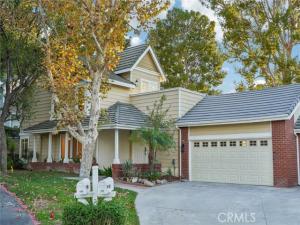 MLS #OC26215600 image #0