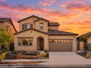 MLS #OC26215974 image #0
