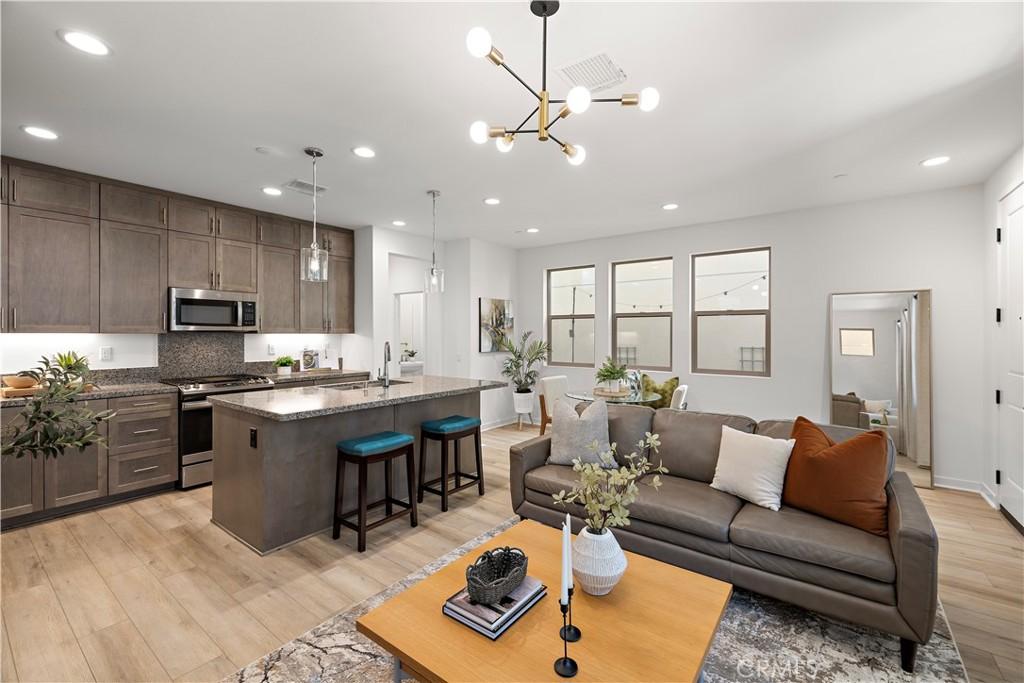 MLS #OC26215977 image #0