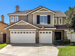 MLS #OC26216091 image #0