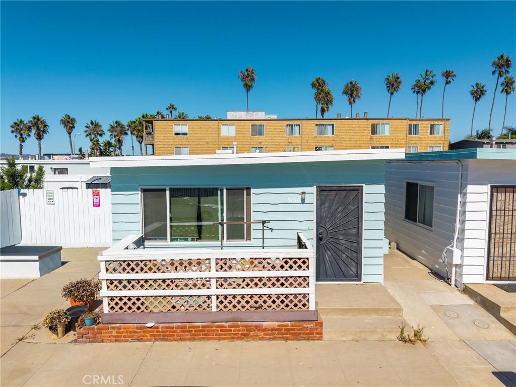 MLS #OC26216112 image #0