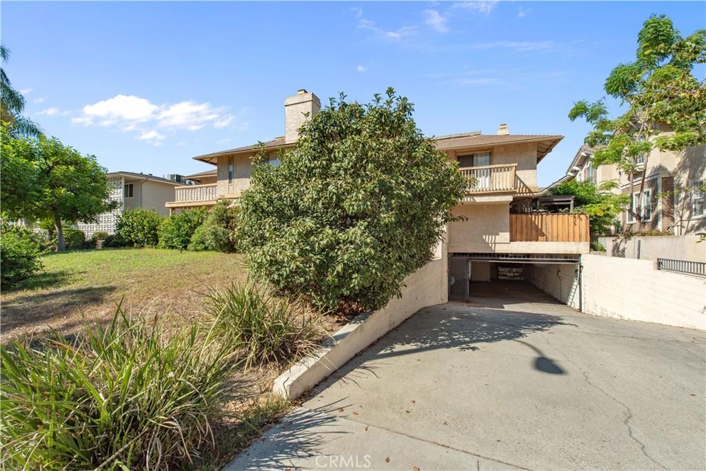 MLS #OC26216155 image #0
