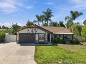 MLS #OC26216183 image #0