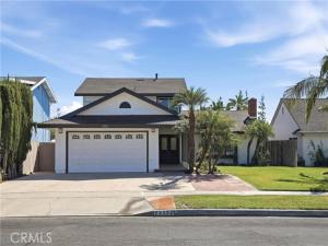 MLS #OC26216251 image #0