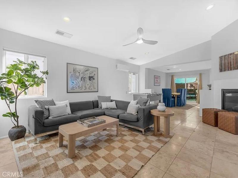MLS #OC26216463 image #0