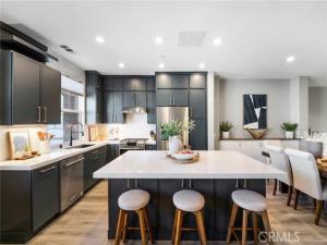 MLS #OC26216728 image #0