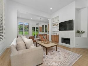 MLS #OC26216781 image #0