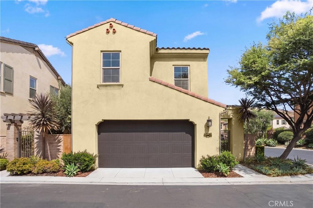 MLS #OC26216898 image #0