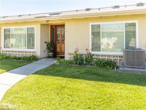 MLS #OC26216950 image #0