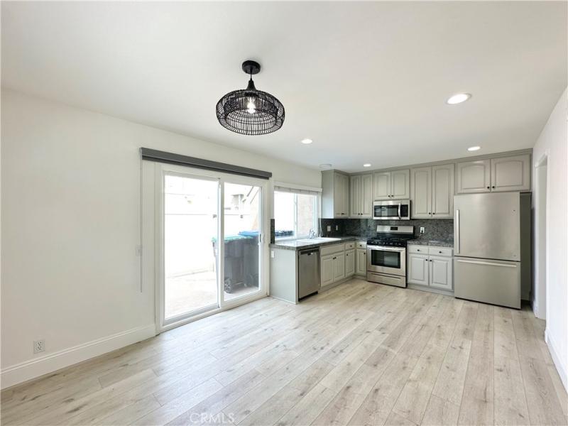 MLS #OC26217090 image #0