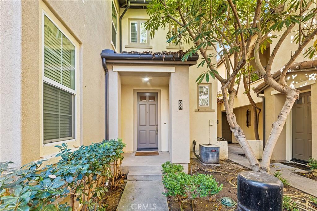 MLS #OC26217358 image #0