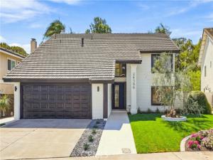 MLS #OC26217440 image #0