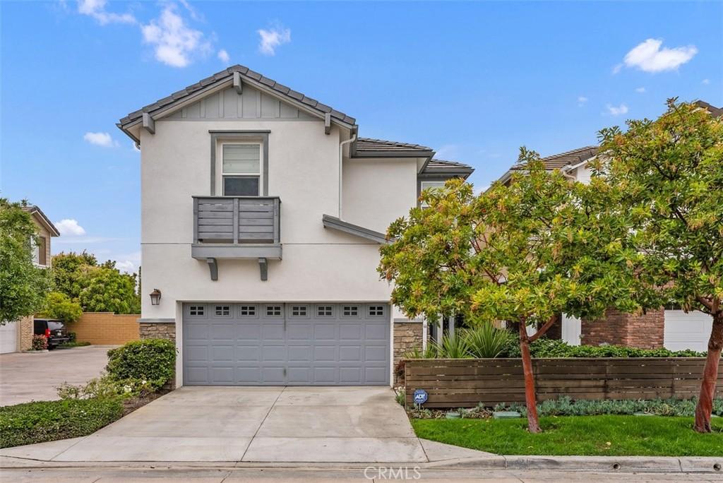 MLS #OC26217476 image #0