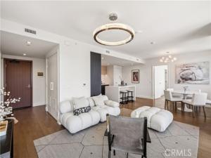 MLS #OC26217481 image #0