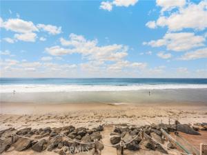 MLS #OC26217495 image #0