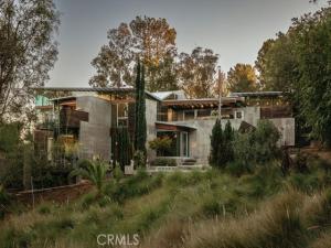 MLS #OC26217524 image #0