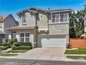 MLS #OC26217633 image #0